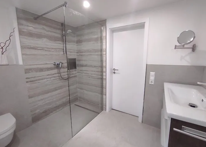 Traumblick - Familienfreundlich - Handwerker Willkommen *